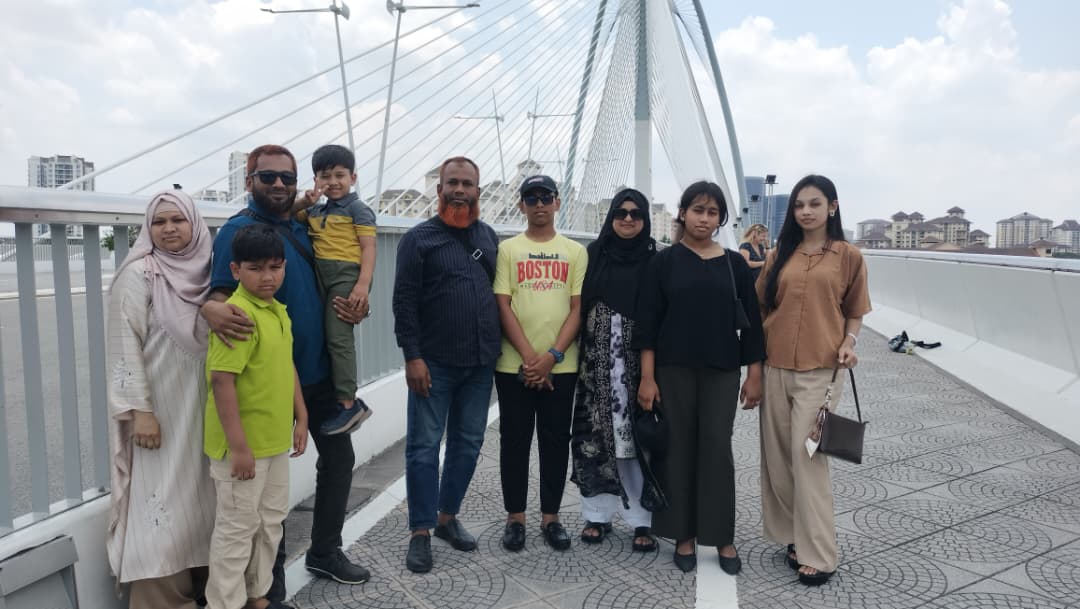 Pelancong di Putrajaya